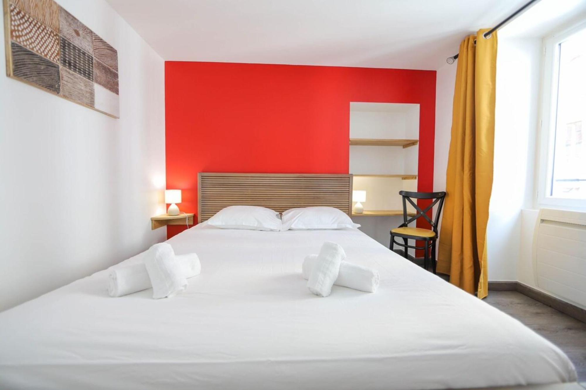 A L'Aventure ! Joli T2 Avec Balcon Centre Ville Annecy Exterior photo