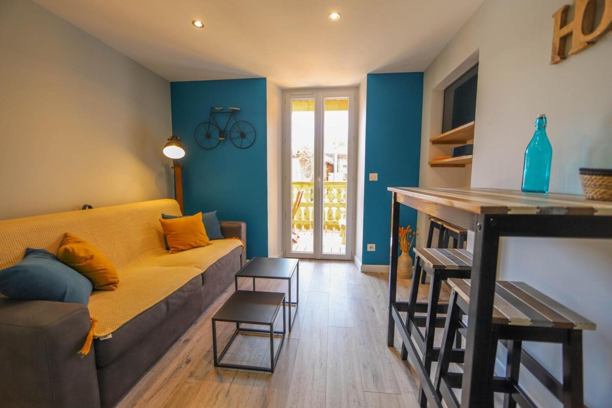A L'Aventure ! Joli T2 Avec Balcon Centre Ville Annecy Exterior photo